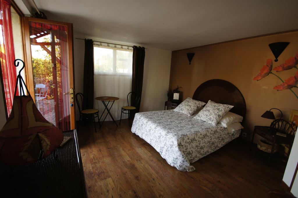 Chambres D'Hotes Domaine De La Rose Des Vents Castelnau-sur-lʼAuvignon Kültér fotó